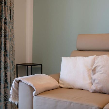 Apartvilla Pag パグ エクステリア 写真