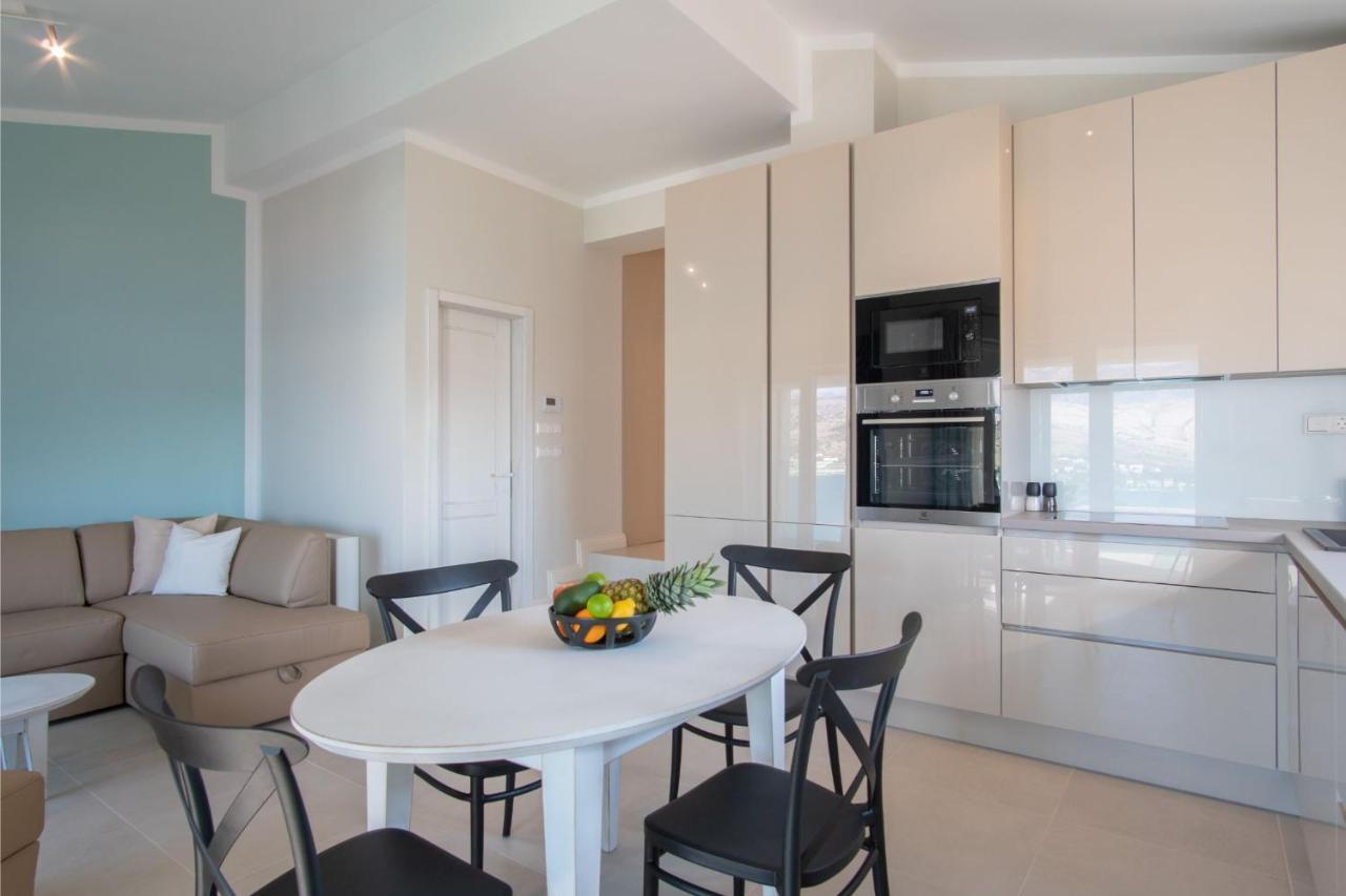 Apartvilla Pag パグ エクステリア 写真