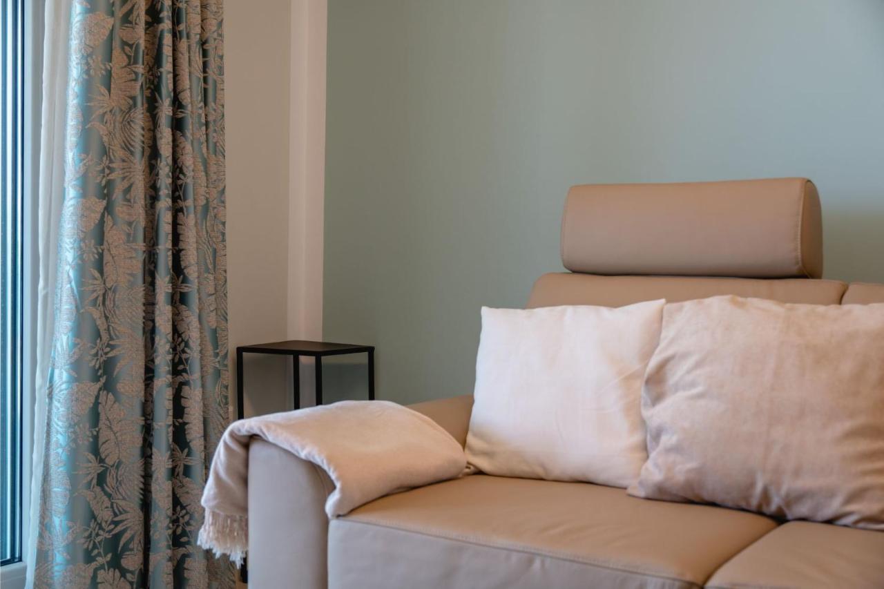 Apartvilla Pag パグ エクステリア 写真